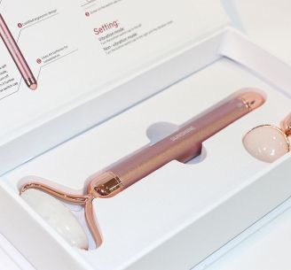Vibrating White Jade Beauty Massager Set